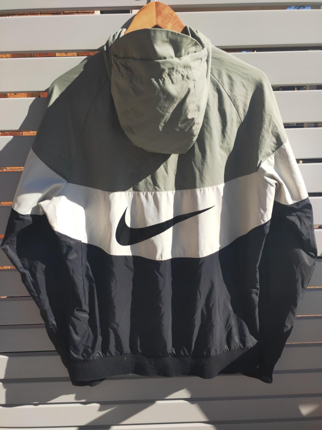 nike graphic qs windrunner jacket