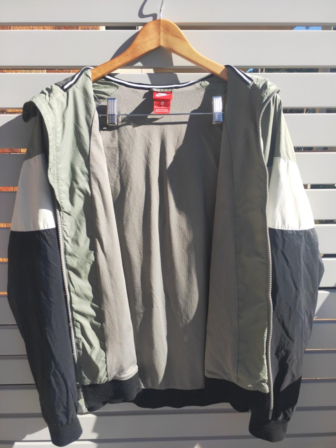 nike graphic qs windrunner jacket