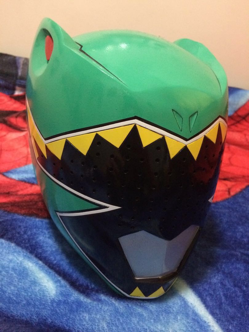 Power ranger helmet Dino charge green, Hobbies &amp; Toys, Toys &amp; Games on ...