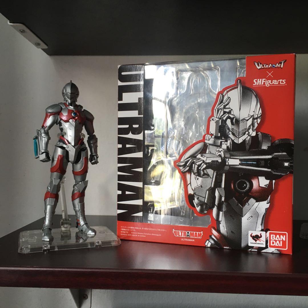 Shf ultraman manga sales
