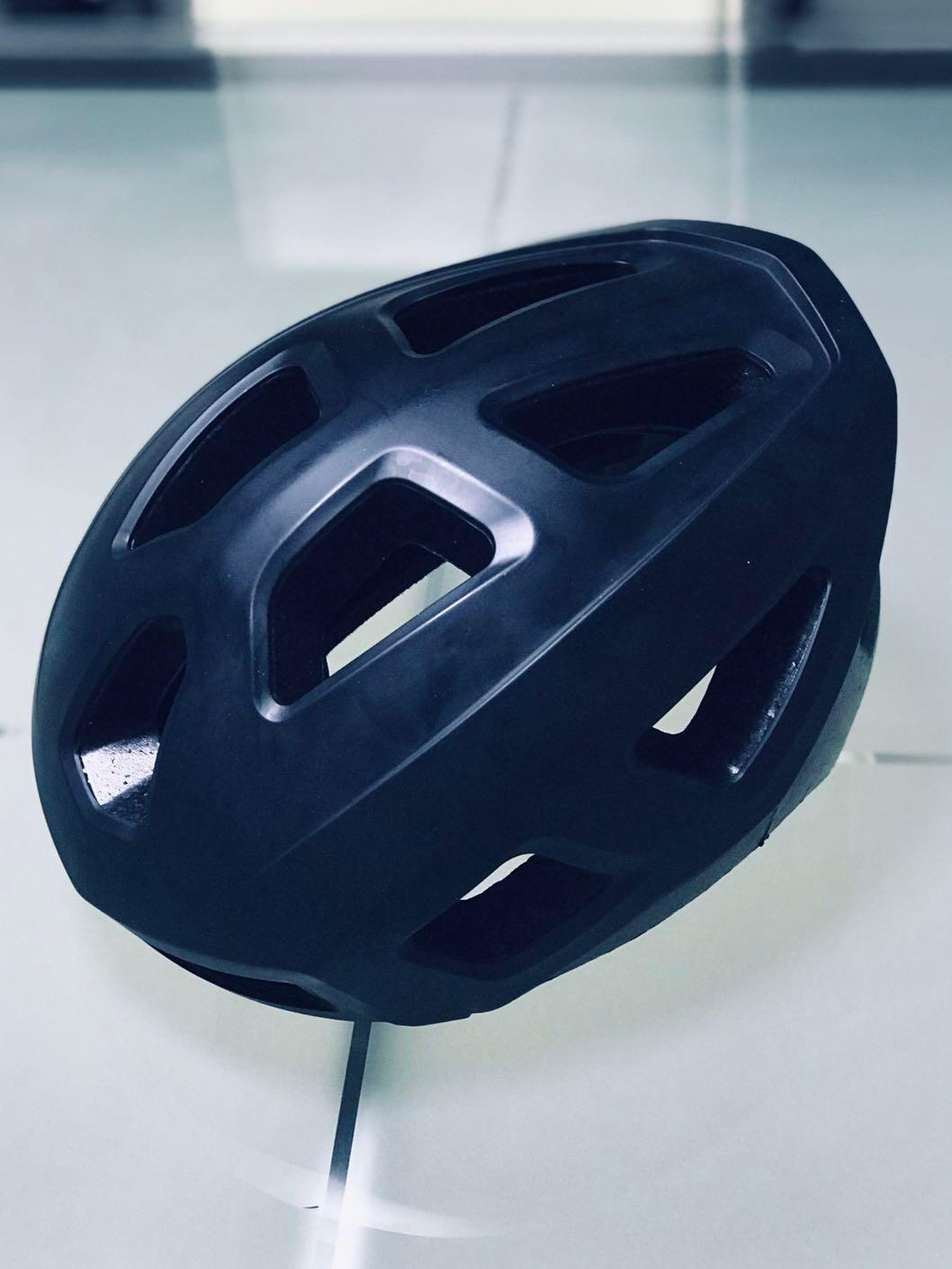 roadr 100 cycling helmet