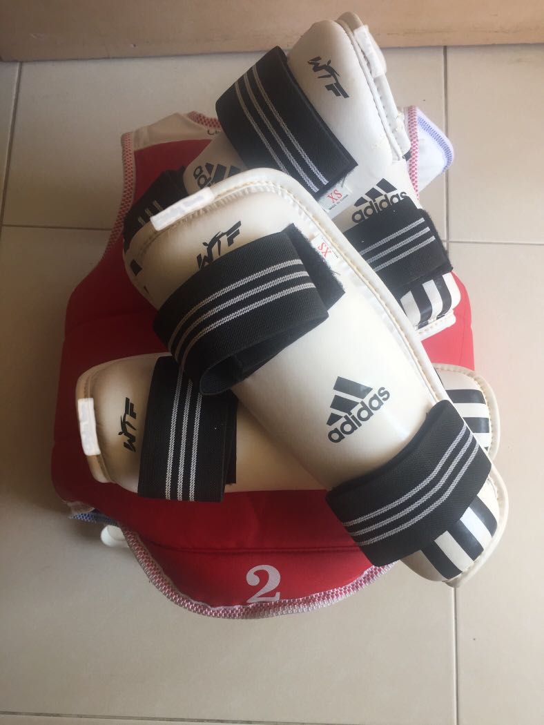 Taekwondo Padding & Guard, Sports Equipment, Exercise & Fitness, Toning & Stretching Accessories