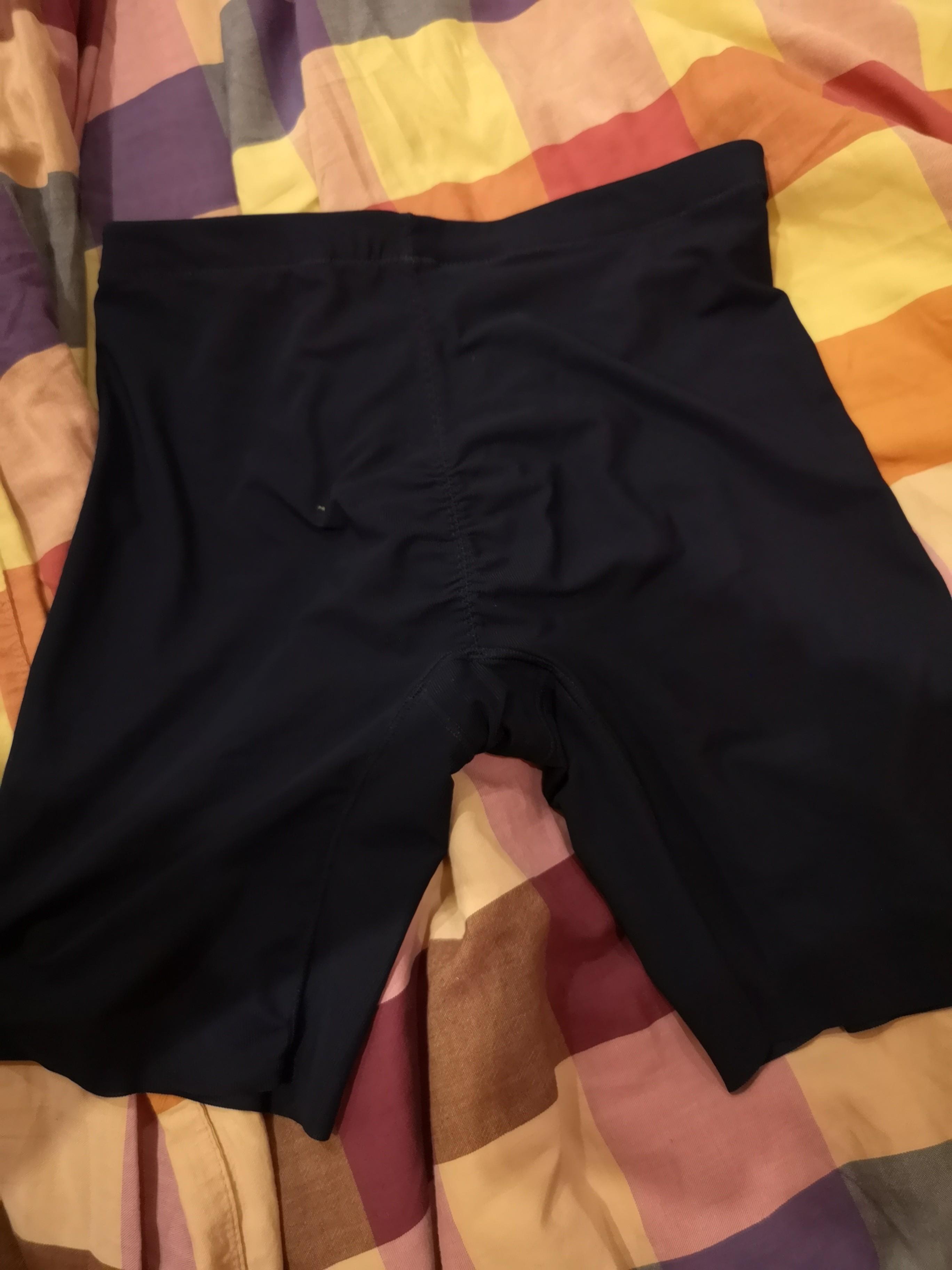 Uniqlo girdle incl postage, Women's Fashion, Bottoms, Jeans & Leggings on  Carousell