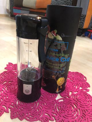 (Category: ) located in . Submitted by zhezhe88 (Listing ID 230981901, Image 1). Description: .