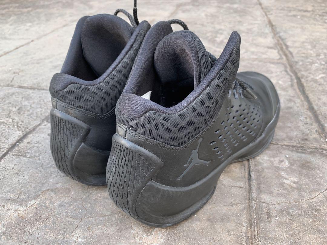 Jordan flight speed black outlet