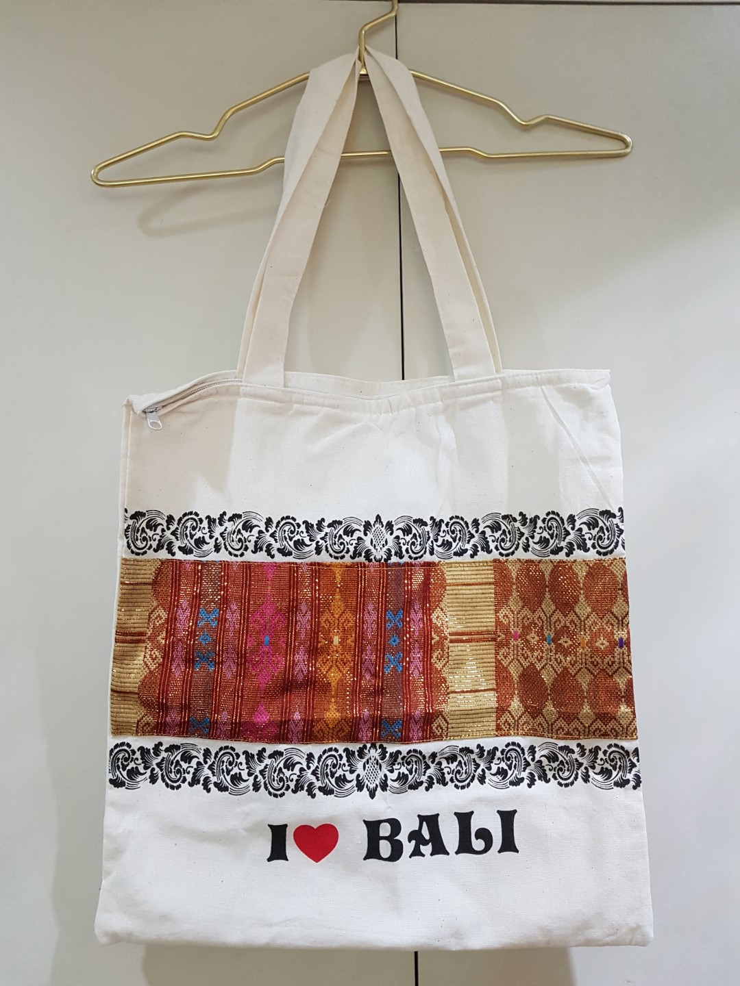 Bali Catcha Bag, Women's Fashion, Bags & Wallets, Beach Bags on Carousell