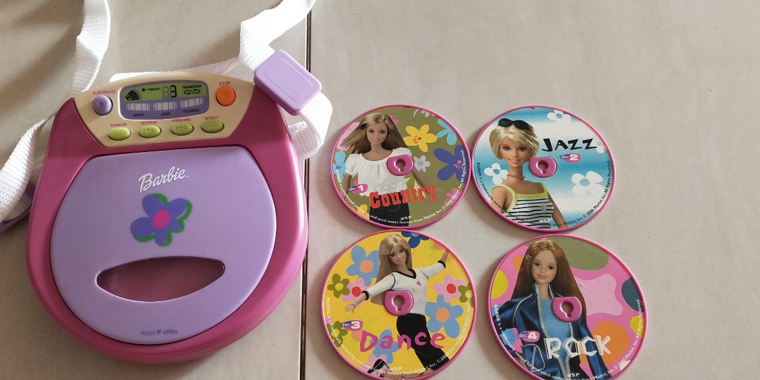 Voorverkoop kwaad Bekwaam Barbie Walkman, Toys & Collectibles, Mainan di Carousell