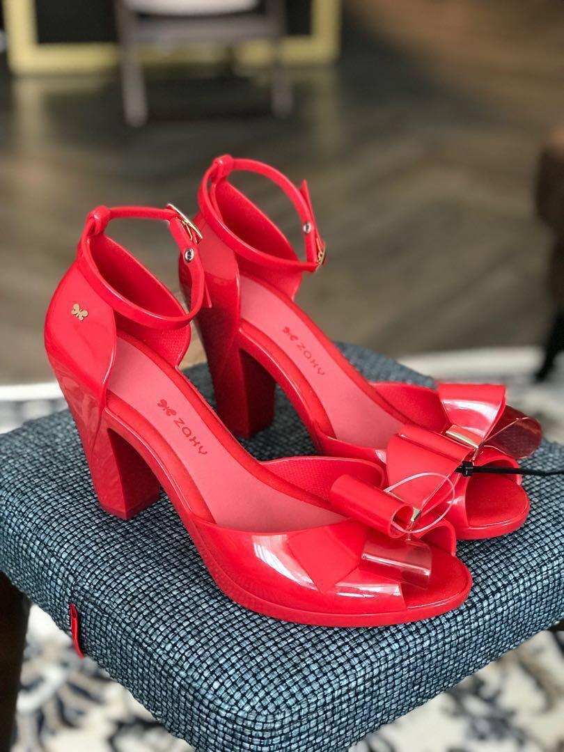 Red on sale zaxy shoes