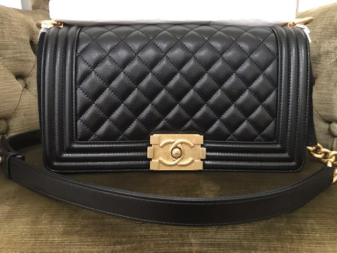 Chanel Boy Bag Old Medium Black Caviar GHW