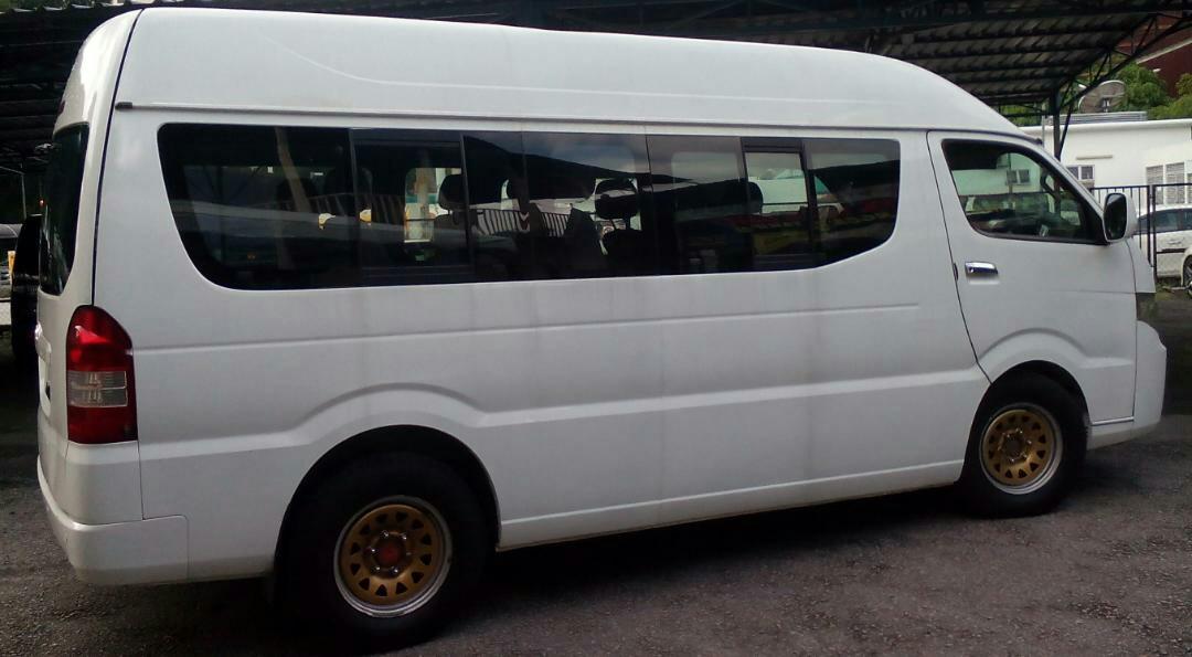 Mini van cherry 2025