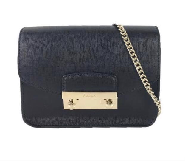 Furla julia clearance black