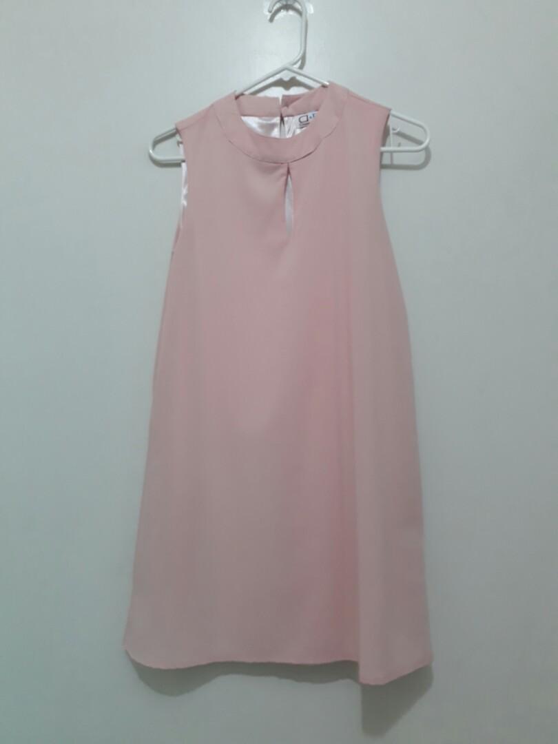 Hush pink dress (Category: Dresses) located in Quezon City. Submitted by apsph (Listing ID 222522397, Image 1). Description: With lining. Add 80SF within MM. Shipping thru LBC, Lalamove, Grab only SF may be waived with 2 or more items if within MM MOP: MBTC or LBC LP posted No when worn photos.