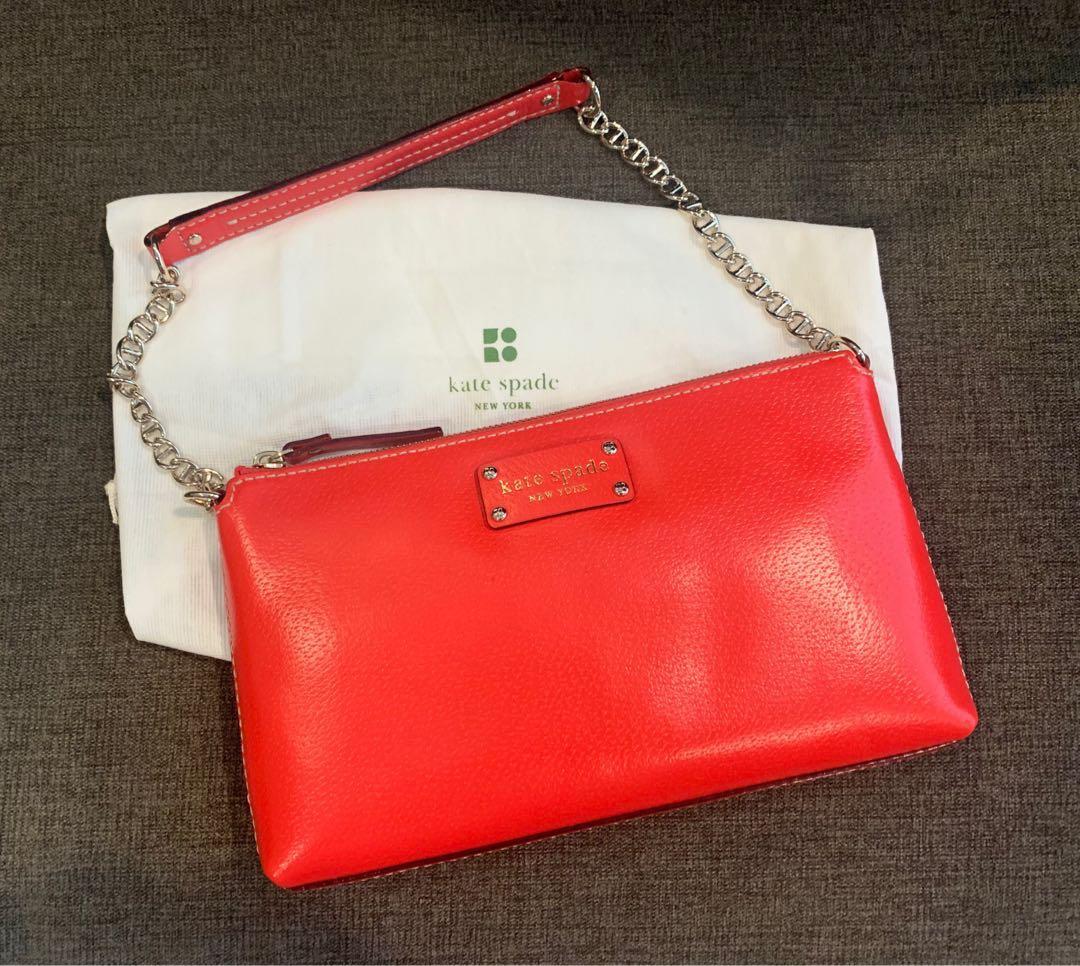 Kate Spade - Small shoulder bag with gold chain strap, Women's Fashion, Bags  & Wallets, Shoulder Bags on Carousell