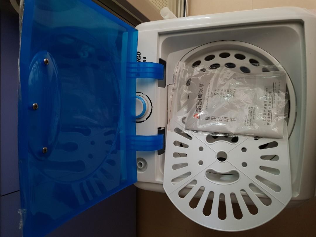 MINI LAUNDRY SPINNER, Furniture & Home Living, Cleaning & Homecare