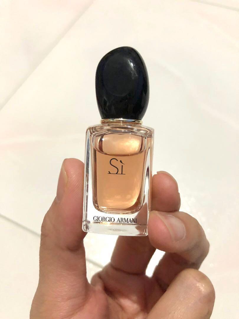 si miniature perfume