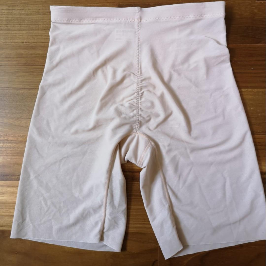 Uniqlo Body Shaper Non-Lined Half Shorts (Support)