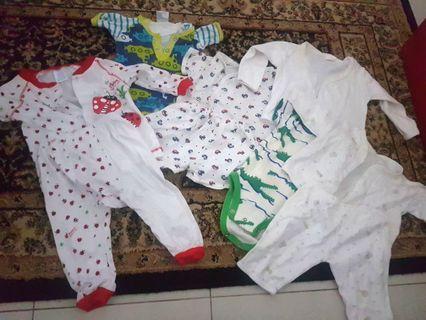 Newborn - 3 months clothes
