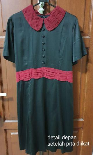 Dress Vintage Hitam-Maroon