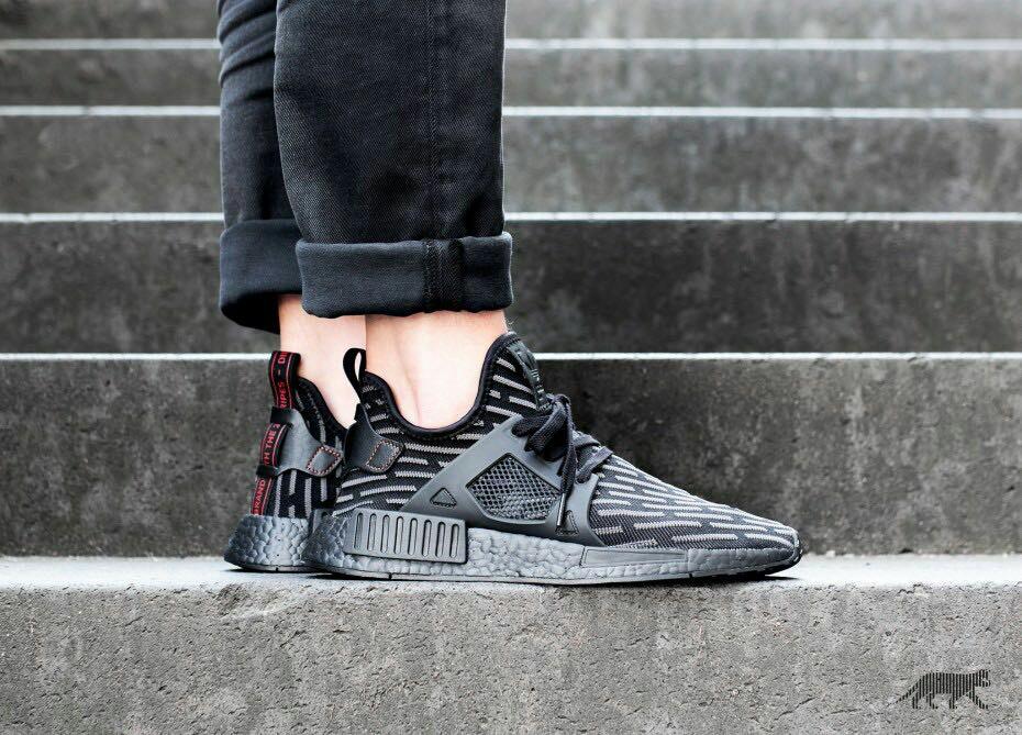 xr1 nmd triple black