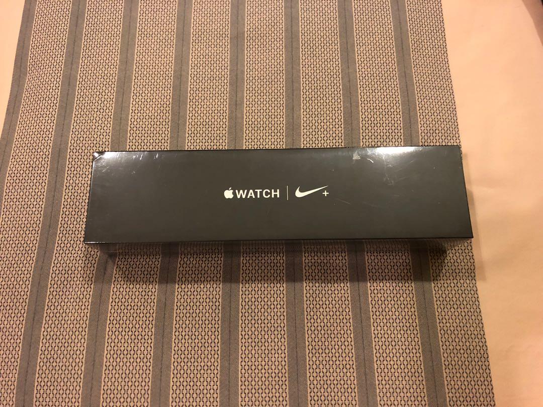 series 4 space grey aluminum case black sport band