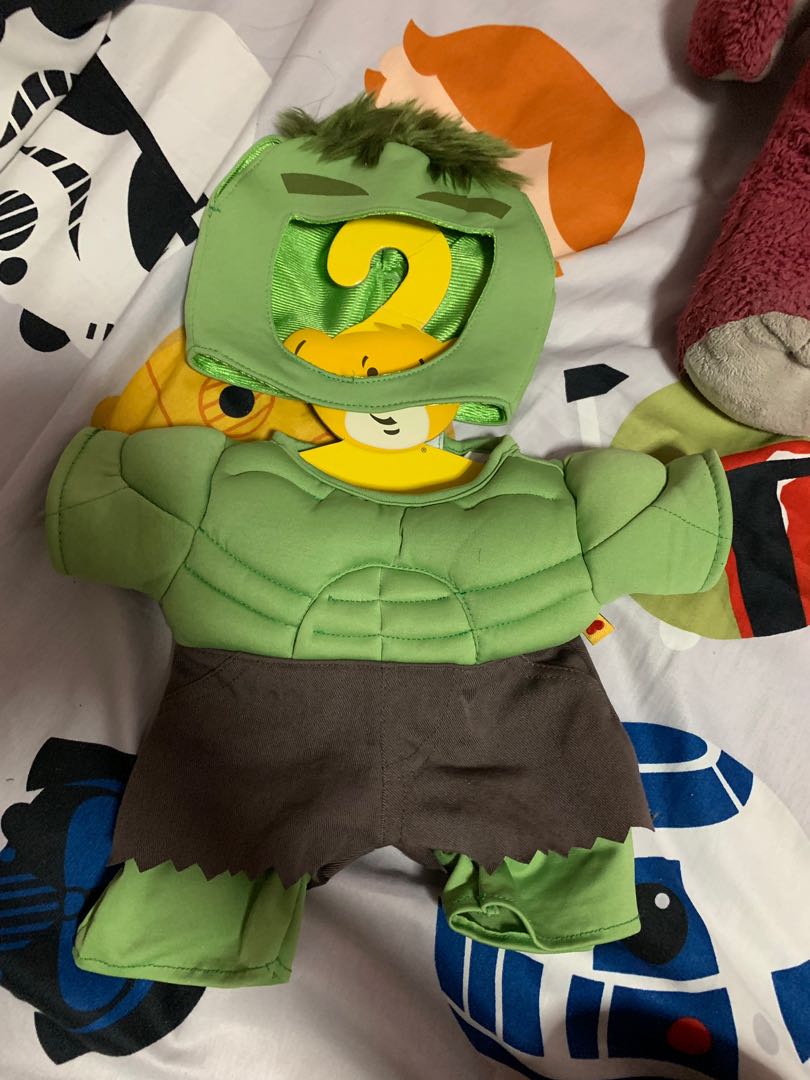 BUILD A BEAR HULK COSTUME W HANGER*, Everything Else on Carousell