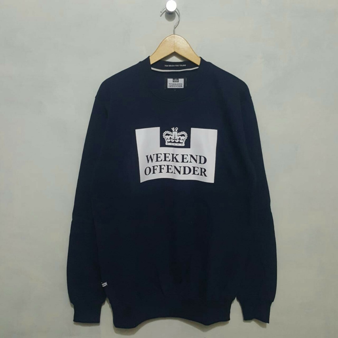 Harga crewneck on sale weekend offender