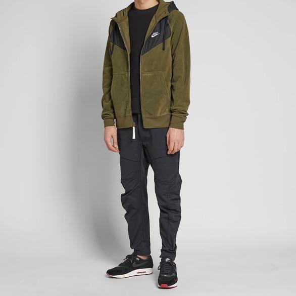 nike fleece winter wind runner