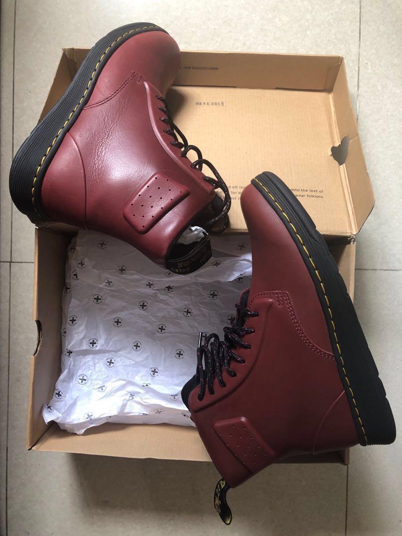 Dr Martens Core Ath Leisure Newton Nw 8 