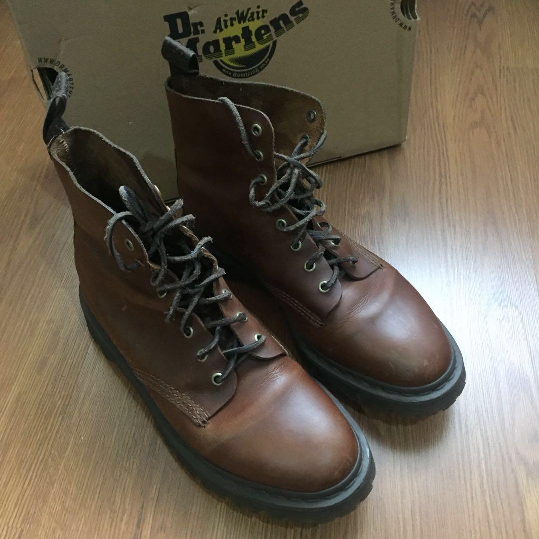 dr martens brando boots