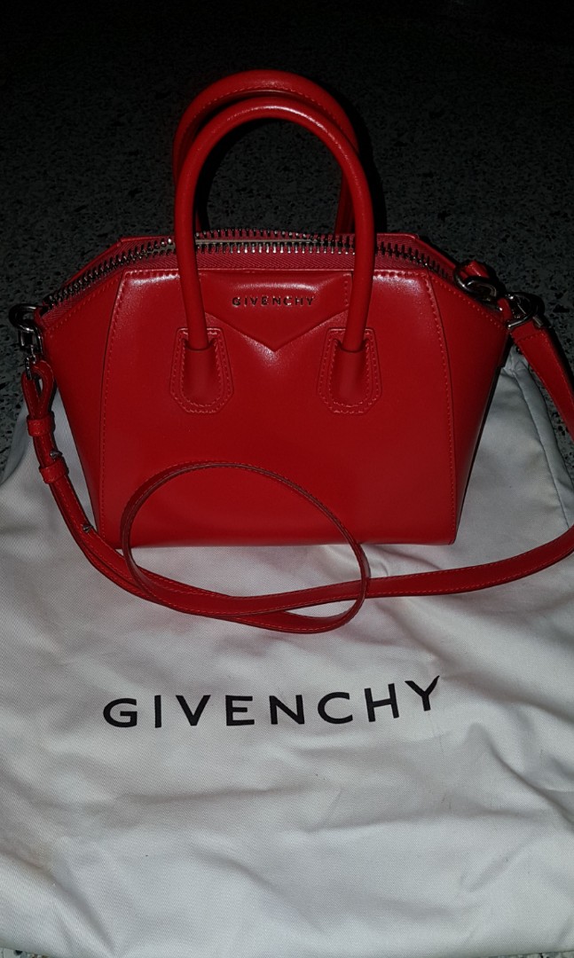 Red givenchy hotsell antigona mini