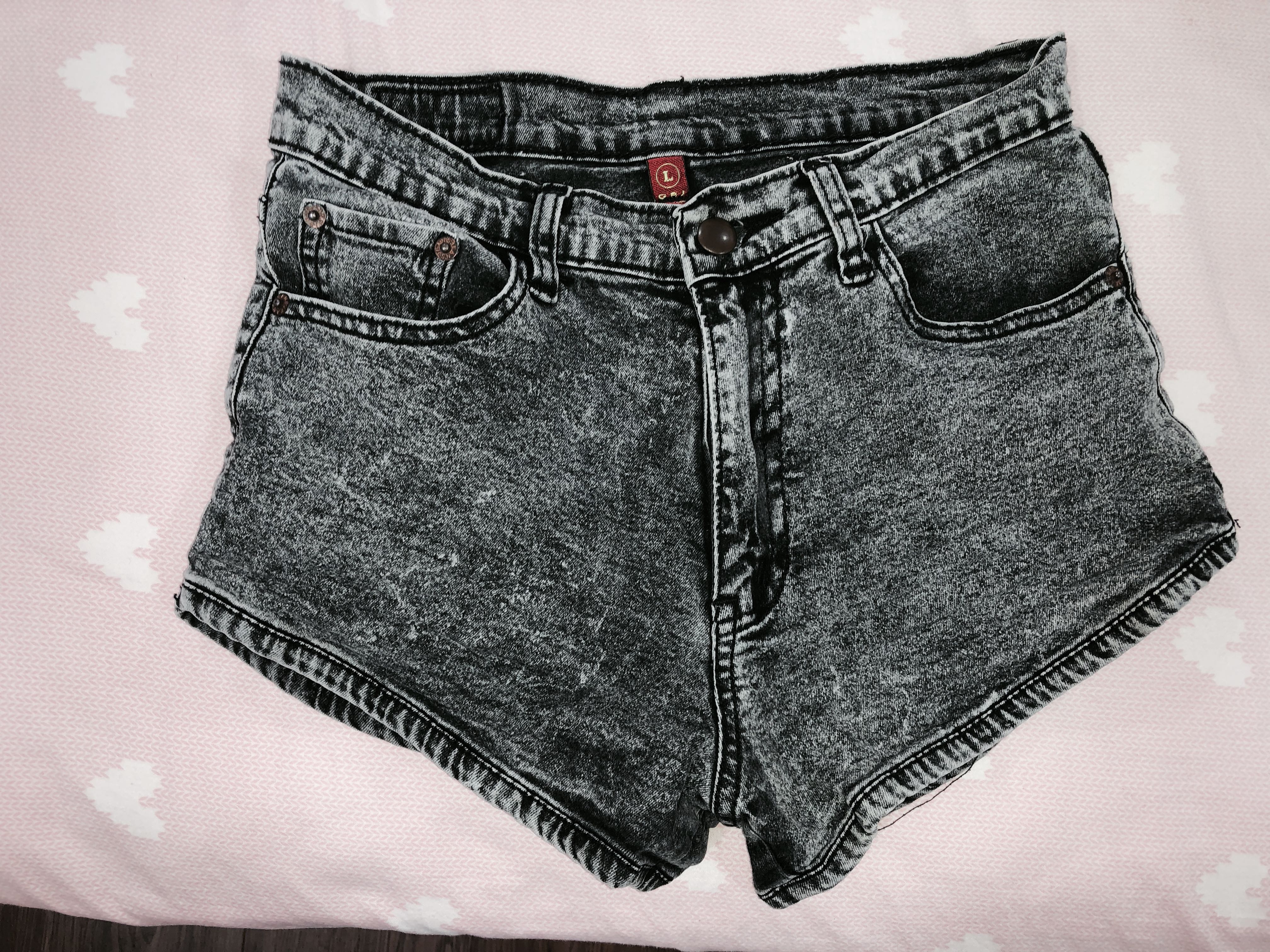 grey acid wash shorts