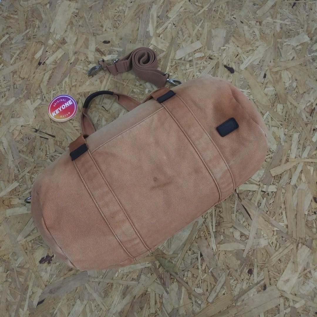 Levis Canvas Duffle Bag Soft Brown 