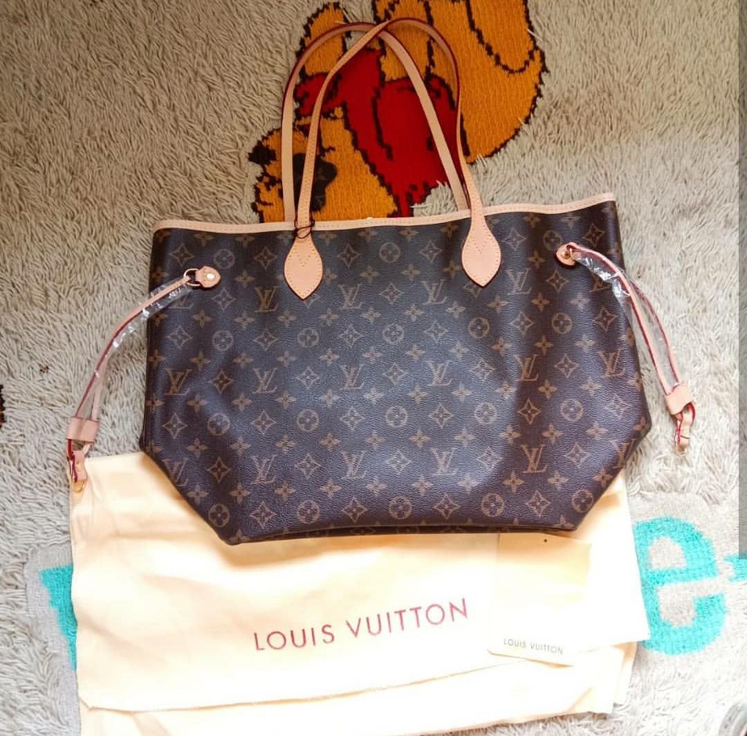 Louis Vuitton neverfull Made in France, Fesyen Wanita, Tas \u0026 Dompet di  Carousell