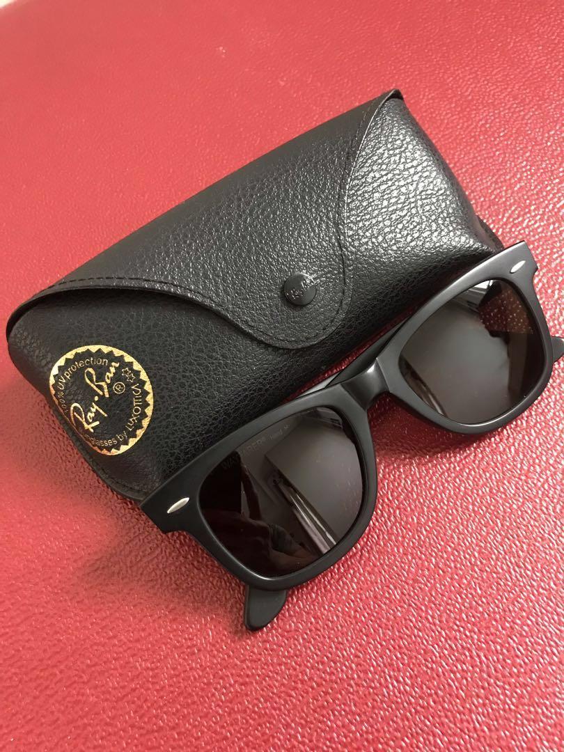 mauthr Rayban Way Farer Sunglasses 