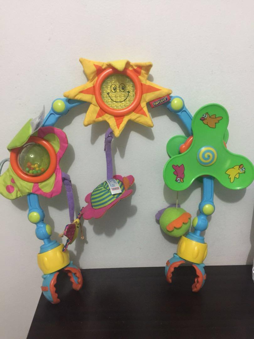 Preloved Tiny Love Sunny Stroll Stroller Toy (Category: Strollers) located in Quezon City. Submitted by bethbd88 (Listing ID 185988081, Image 1). Description: I'm decluttering and selling my new and used personal stuff. For interested buyers, please sms or viber me. Please manage your expectations on pre-loved items. Thanks! Brand: Tiny Love Type: Baby & Toddler Toys Age Range: 0-6 Months, 7-12 Months.