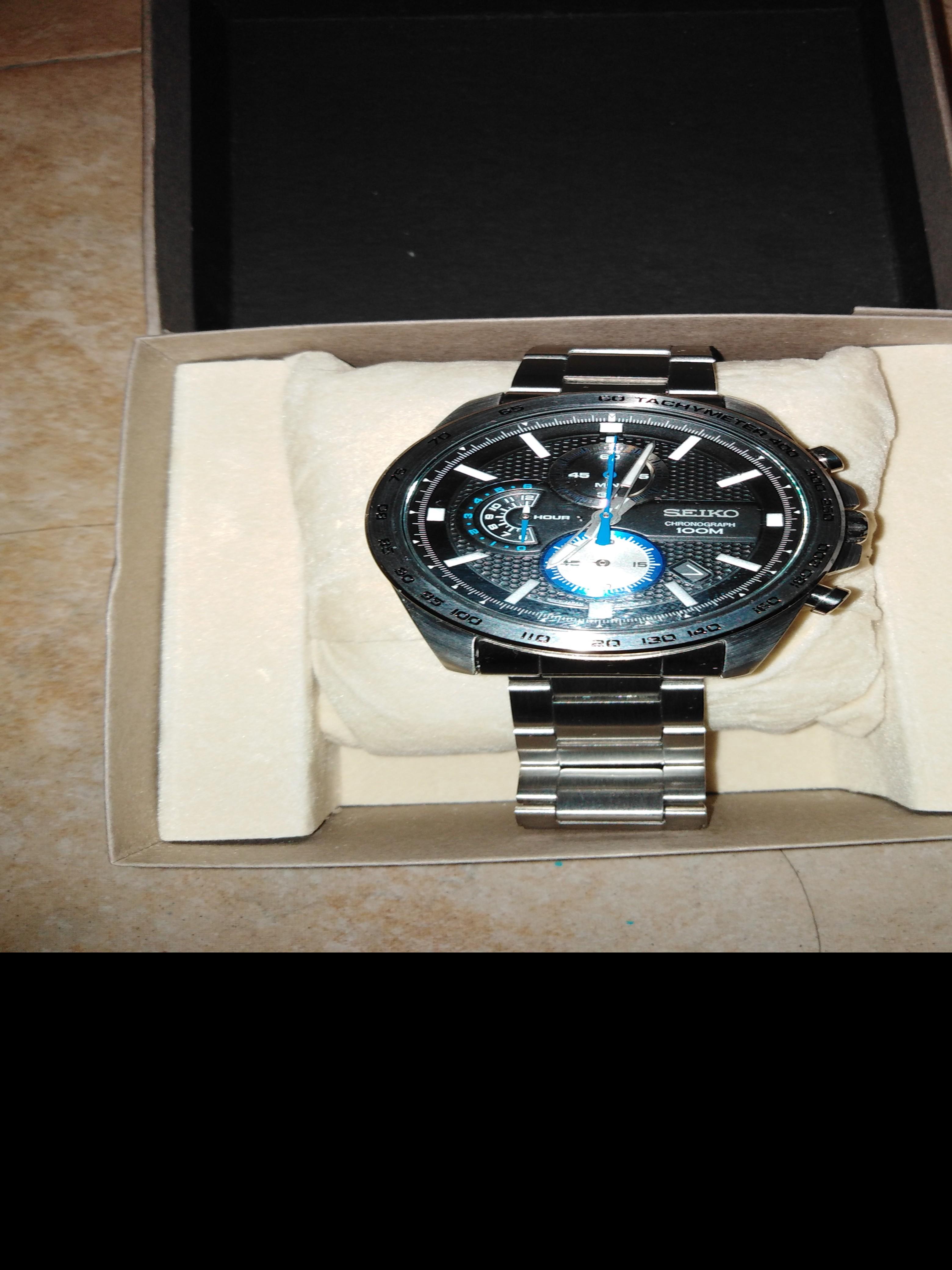 SEIKO CHRONOGRAPH 100M 8T67, Men's Fashion, Watches & Accessories, Watches  on Carousell