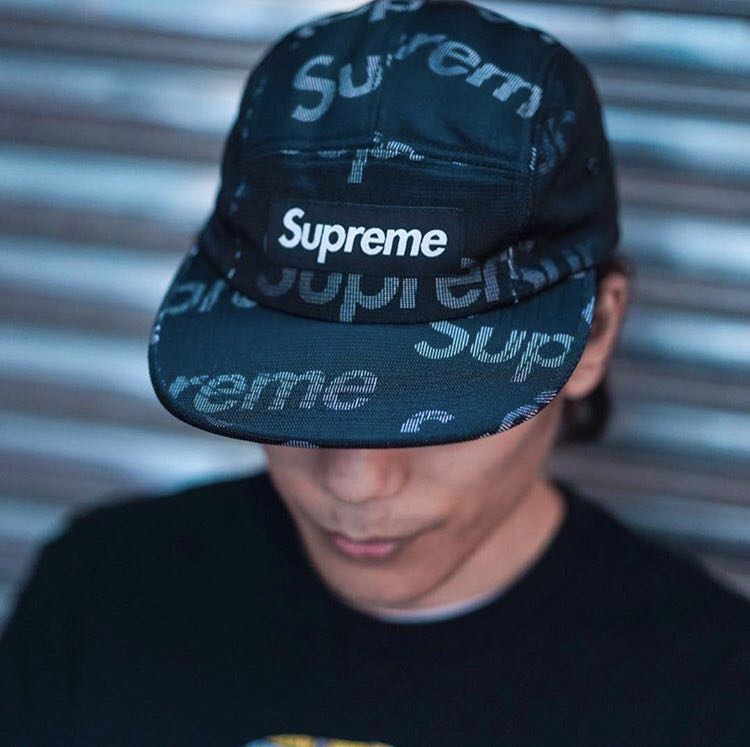 supreme lenticular logo camp cap