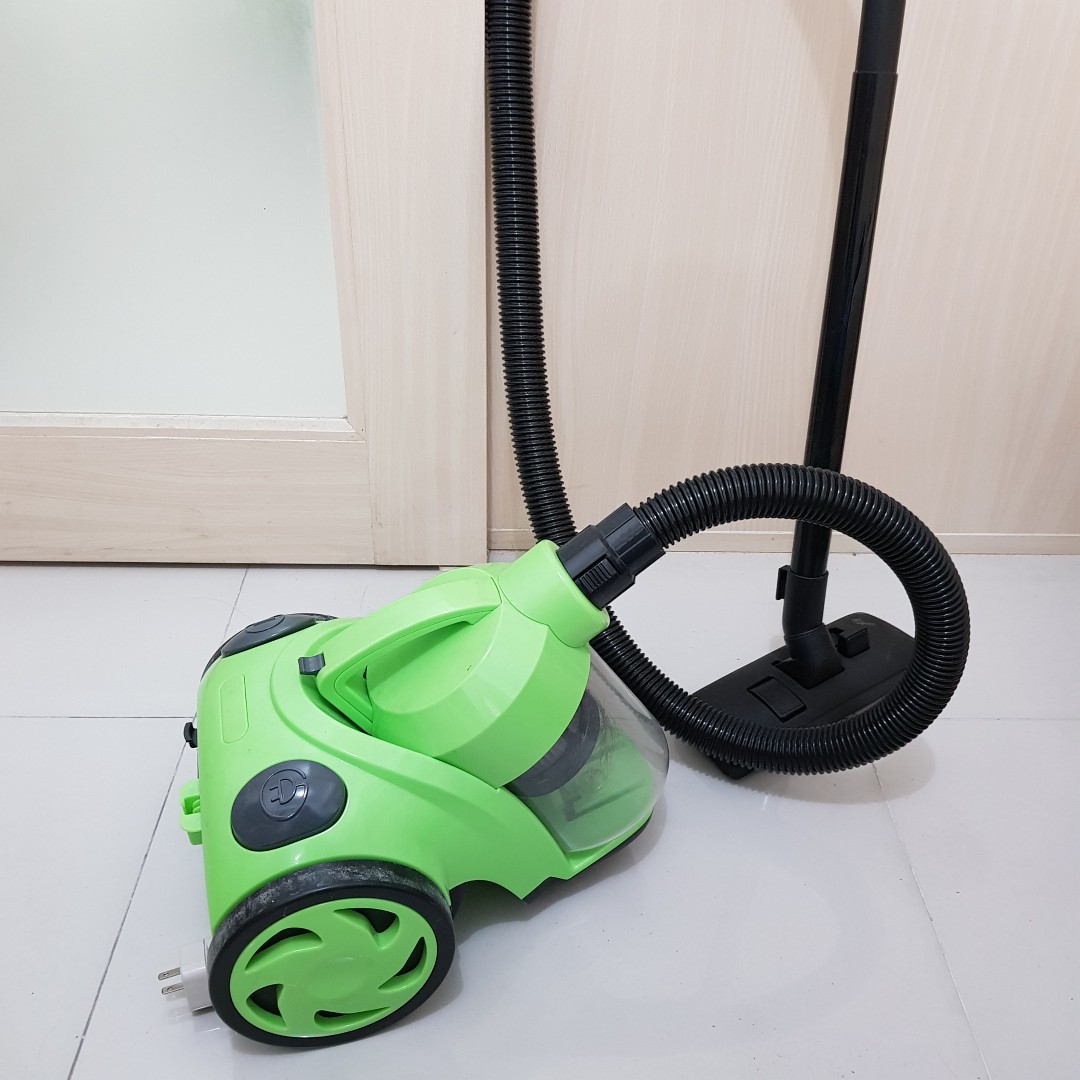 Vacuum Cleaner (broken) on Carousell