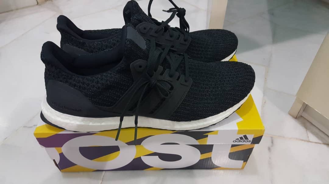 Adidas Ultraboost 4.0 Black 10 UK EE3733 Sold Out New