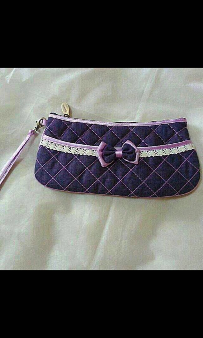 (Category: ) located in . Submitted by 2four6 (Listing ID 230951388, Image 1). Description: .