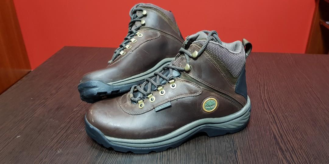 White ledge mid cheap waterproof hiking boots