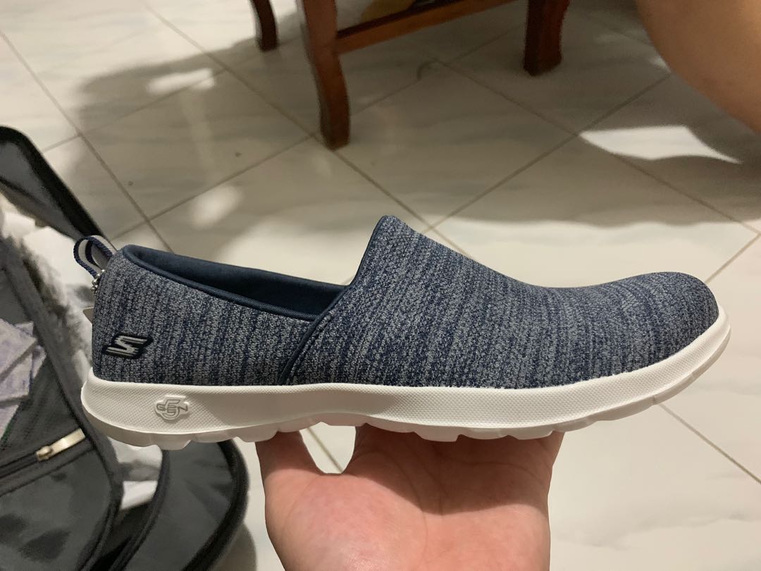 Goga max clearance shoes