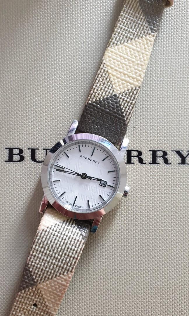 Burberry BU1799 signature dial, Women's Fashion, Watches & Accessories,  Watches on Carousell