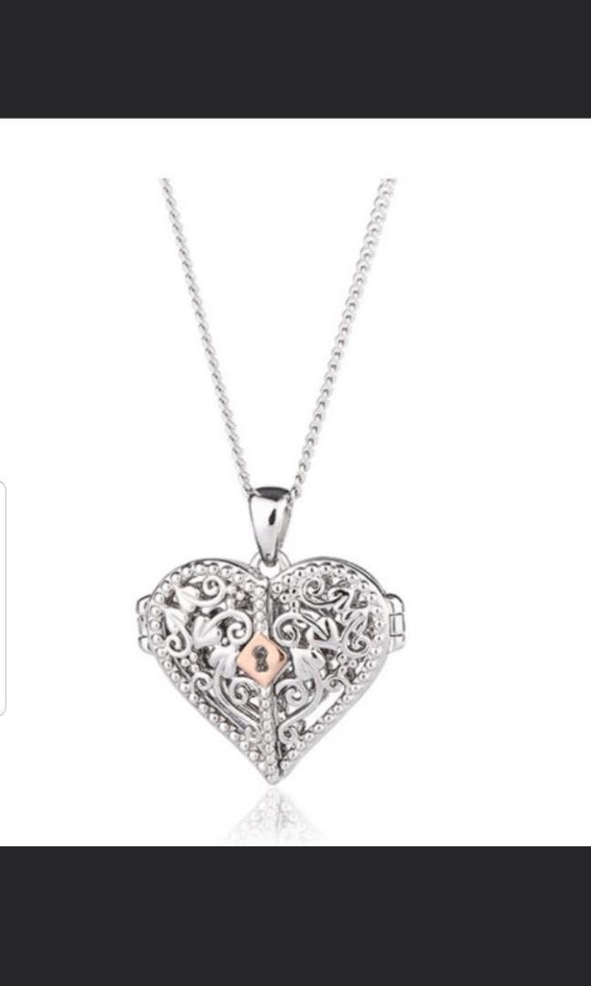 Clogau kensington lock locket necklace Women s Fashion Jewelry Organisers Necklaces on Carousell