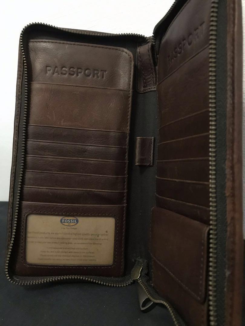 Fossil Passports Holder, Men's Fashion, Watches & Accessories, Wallets