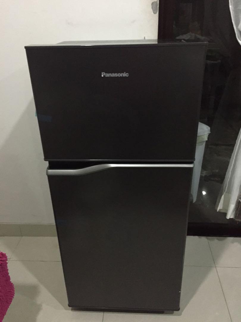 Kulkas Panasonic 2 Pintu Nr Bn20an Kitchen Appliances Di Carousell
