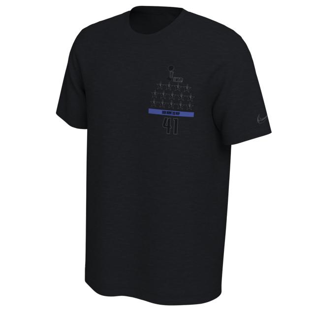 nike t shirt l