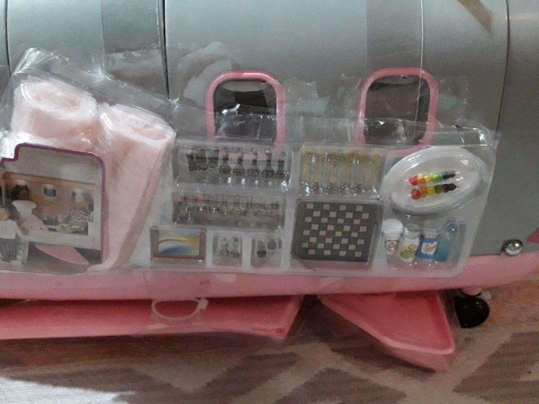 lori doll airplane