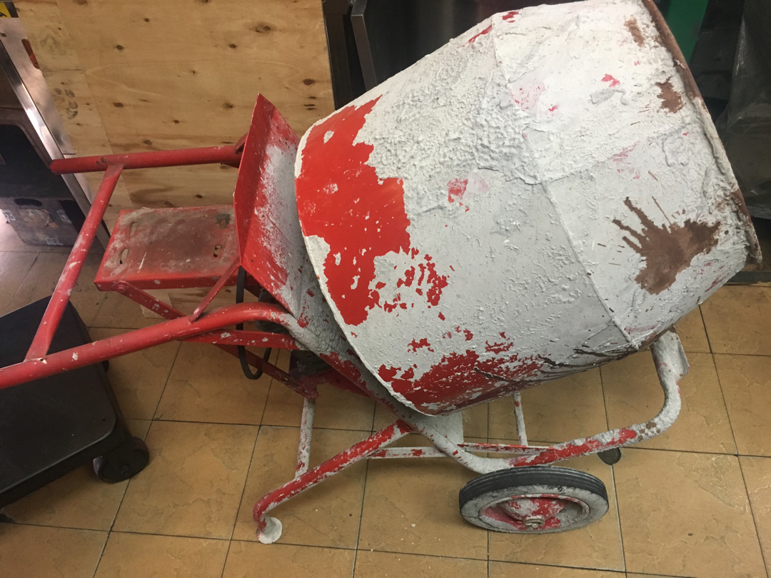 Pembancuh simen Concrete Cement Mixer (Second Hand), Furniture & Home
