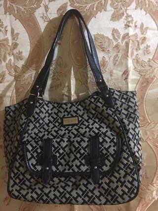 Authentic Tommy Hilfiger